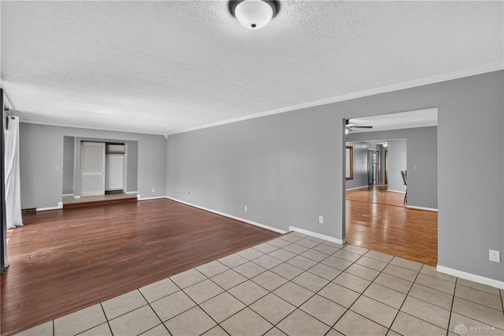 2317 E Rahn Property Photo 6
