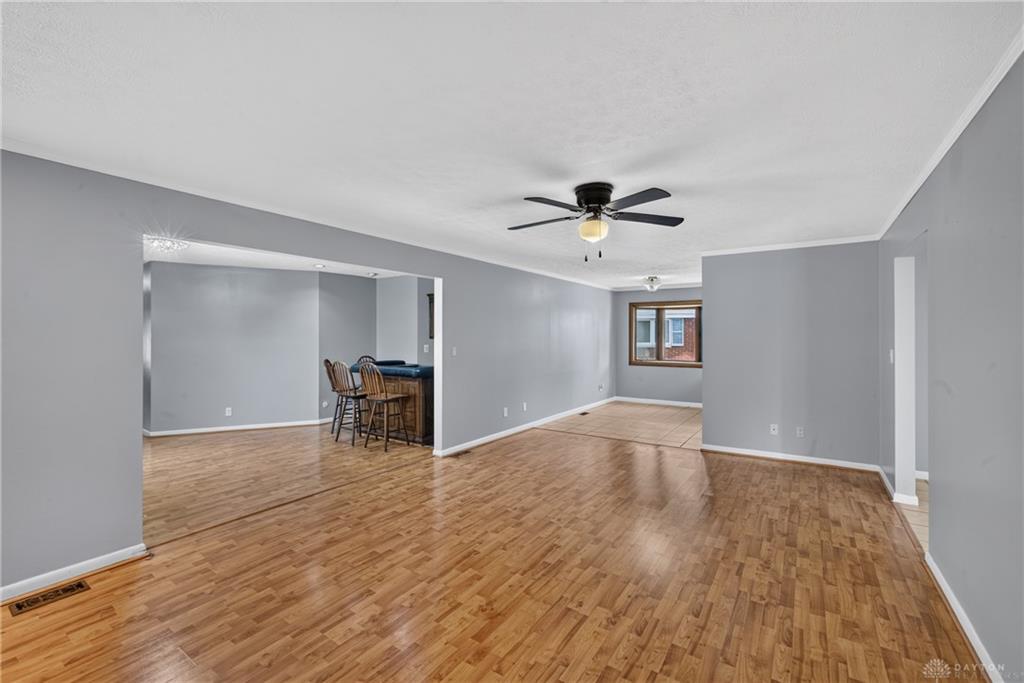2317 E Rahn Property Photo 8