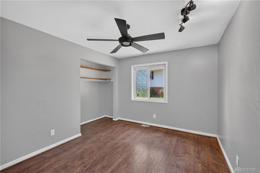 2317 E Rahn Property Photo 23