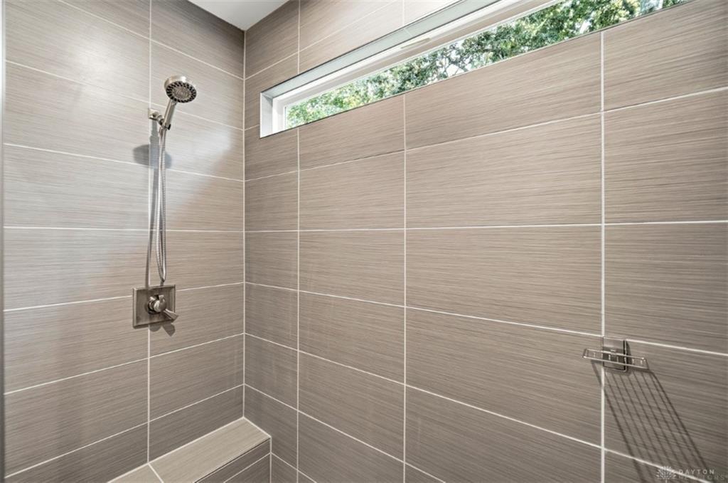 132 Blossom View Property Photo 30