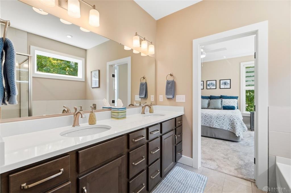 132 Blossom View Property Photo 39