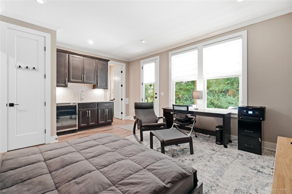 132 Blossom View Property Photo 44