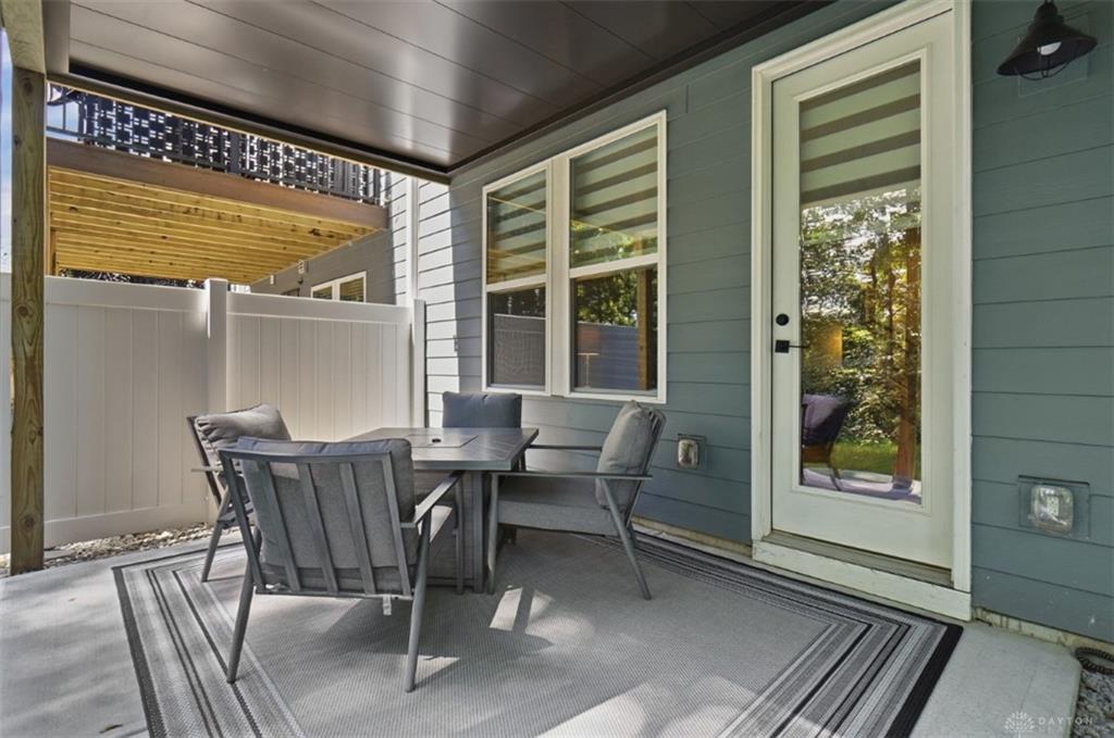 132 Blossom View Property Photo 52