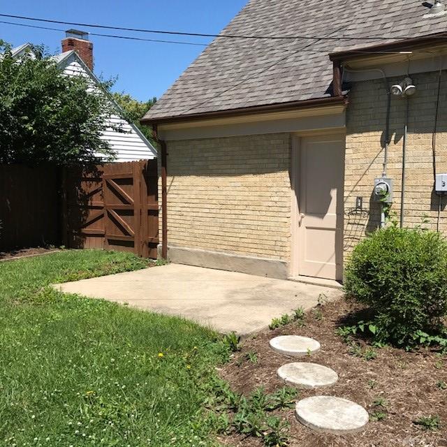 306 S Bromfield Property Photo 15