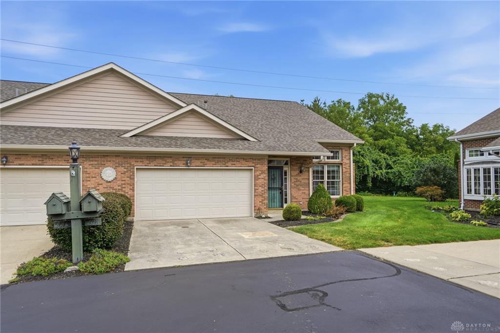 2091 Waterfall Property Photo 1