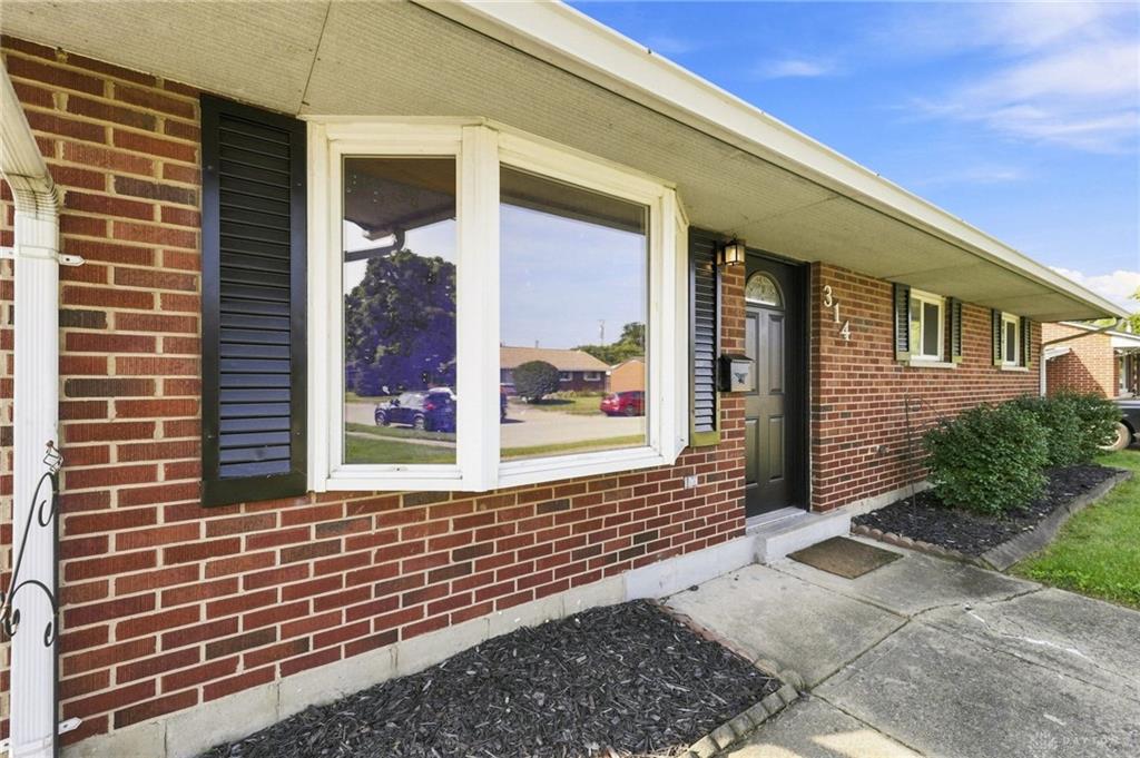 314 Enxing Property Photo 4