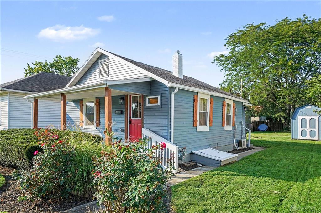 7 Brown Property Photo 4