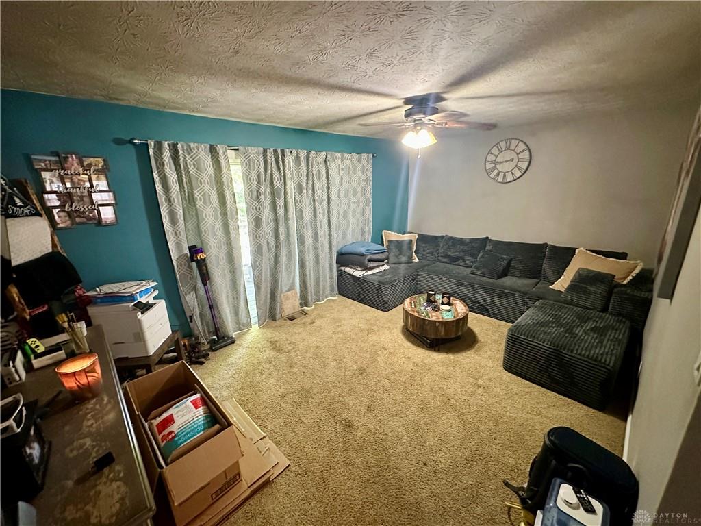 1601 Tabor Property Photo 2