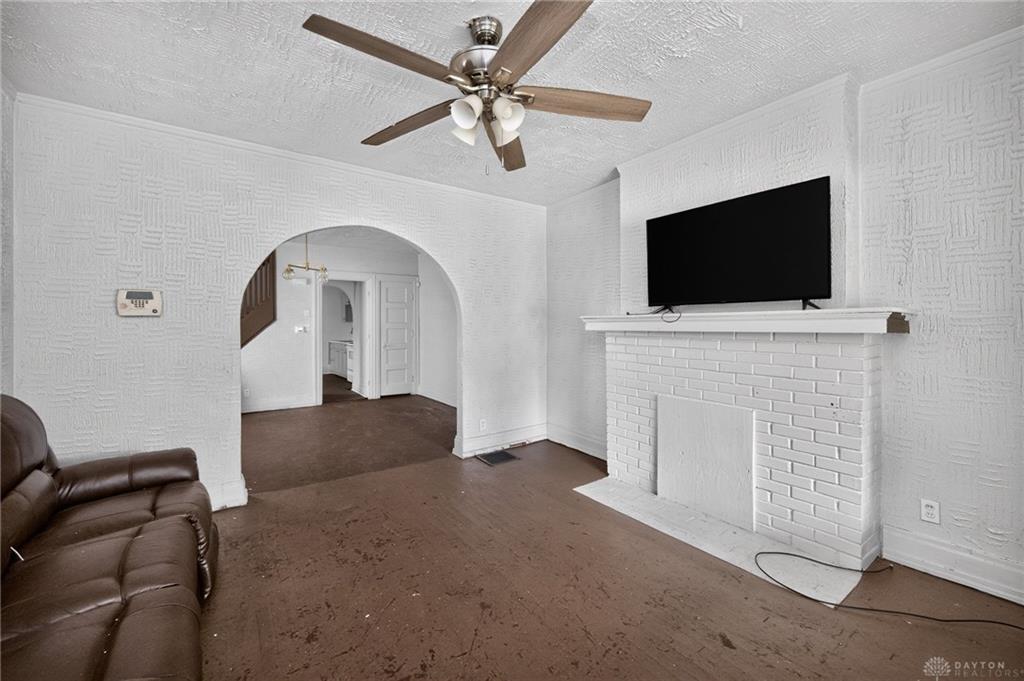 417 Delaware Property Photo 4