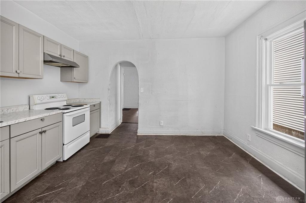 417 Delaware Property Photo 13