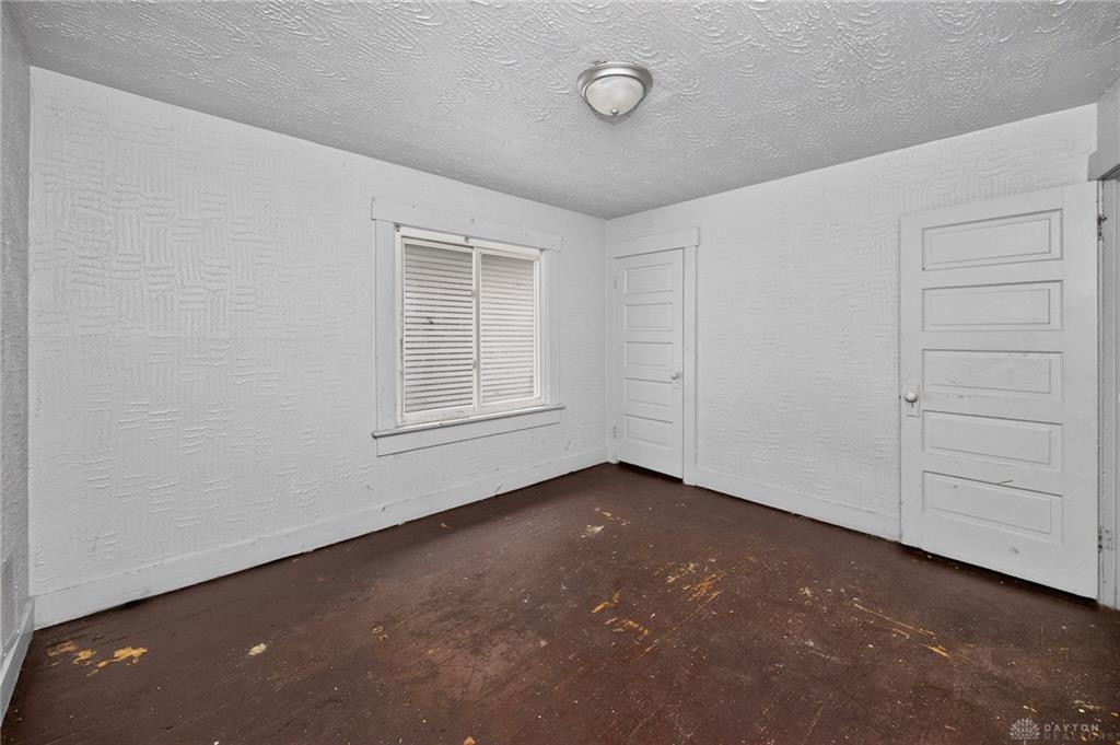 417 Delaware Property Photo 24