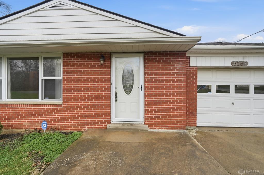 5267 Radford Property Photo 4