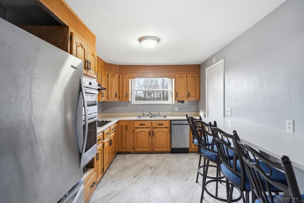5267 Radford Property Photo 9