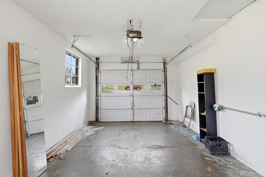 5267 Radford Property Photo 28