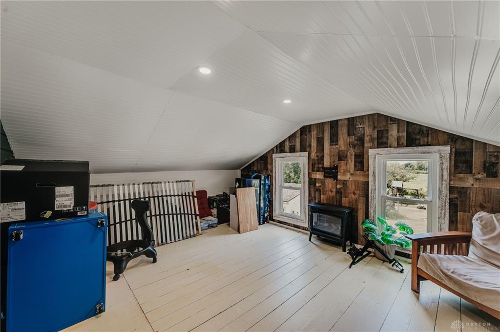 377 Bischoff Property Photo 34