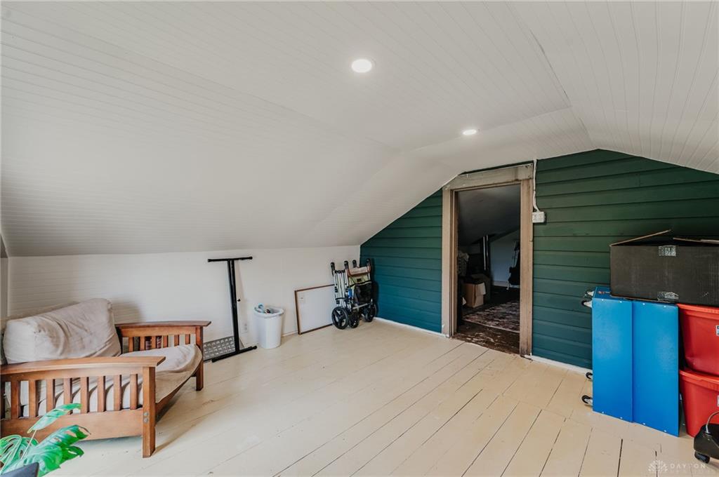 377 Bischoff Property Photo 35