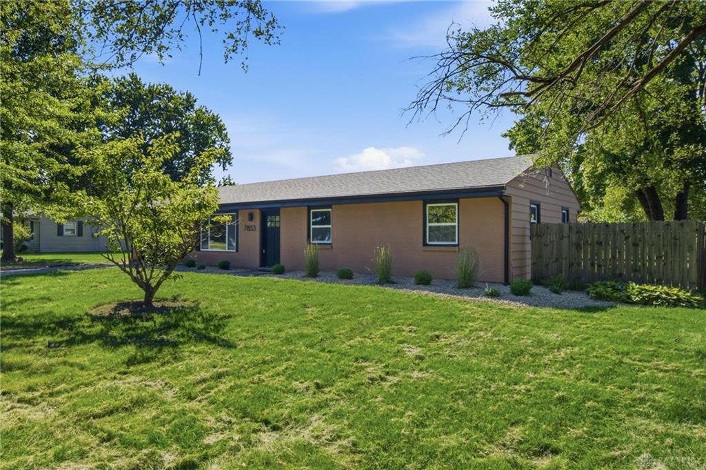 7853 Myers Property Photo 5