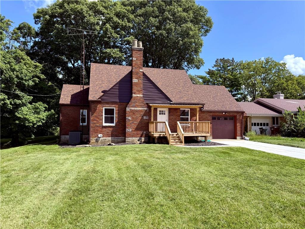 524 S Main Property Photo 2