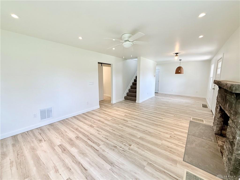 524 S Main Property Photo 4