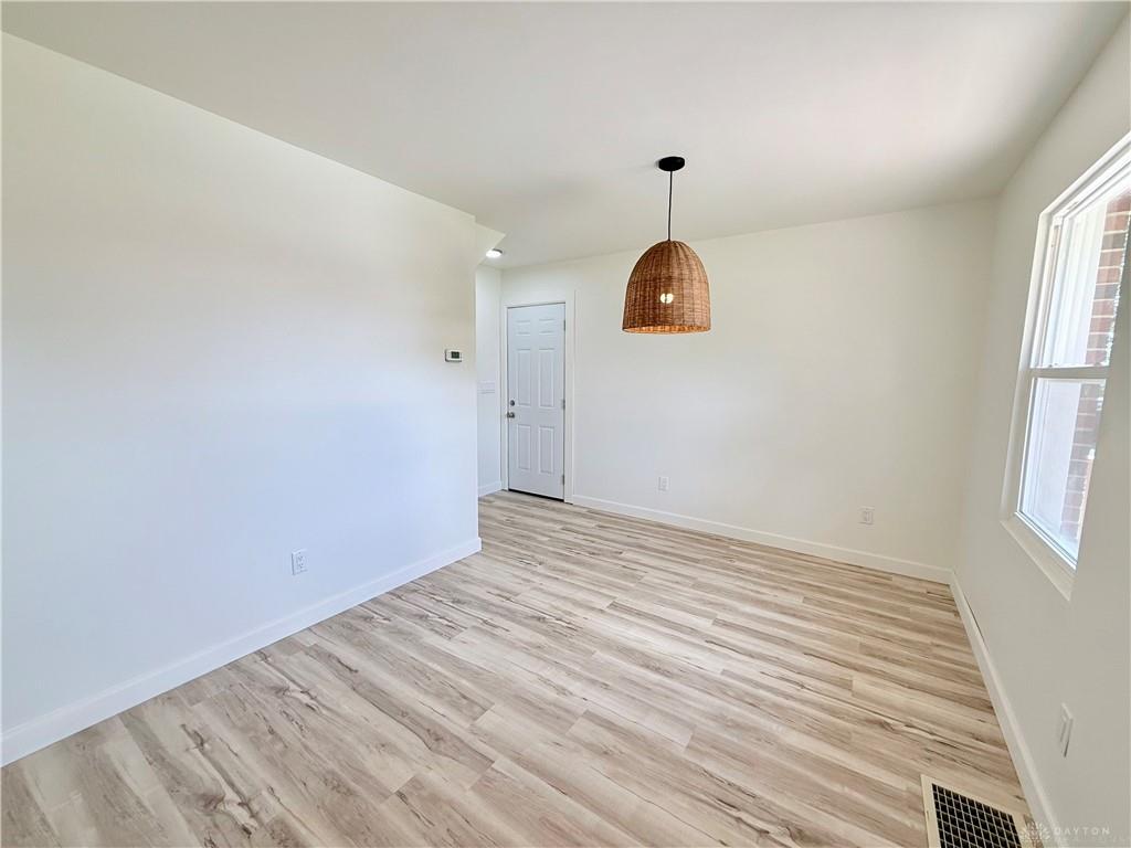 524 S Main Property Photo 7
