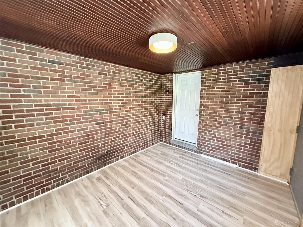 524 S Main Property Photo 17