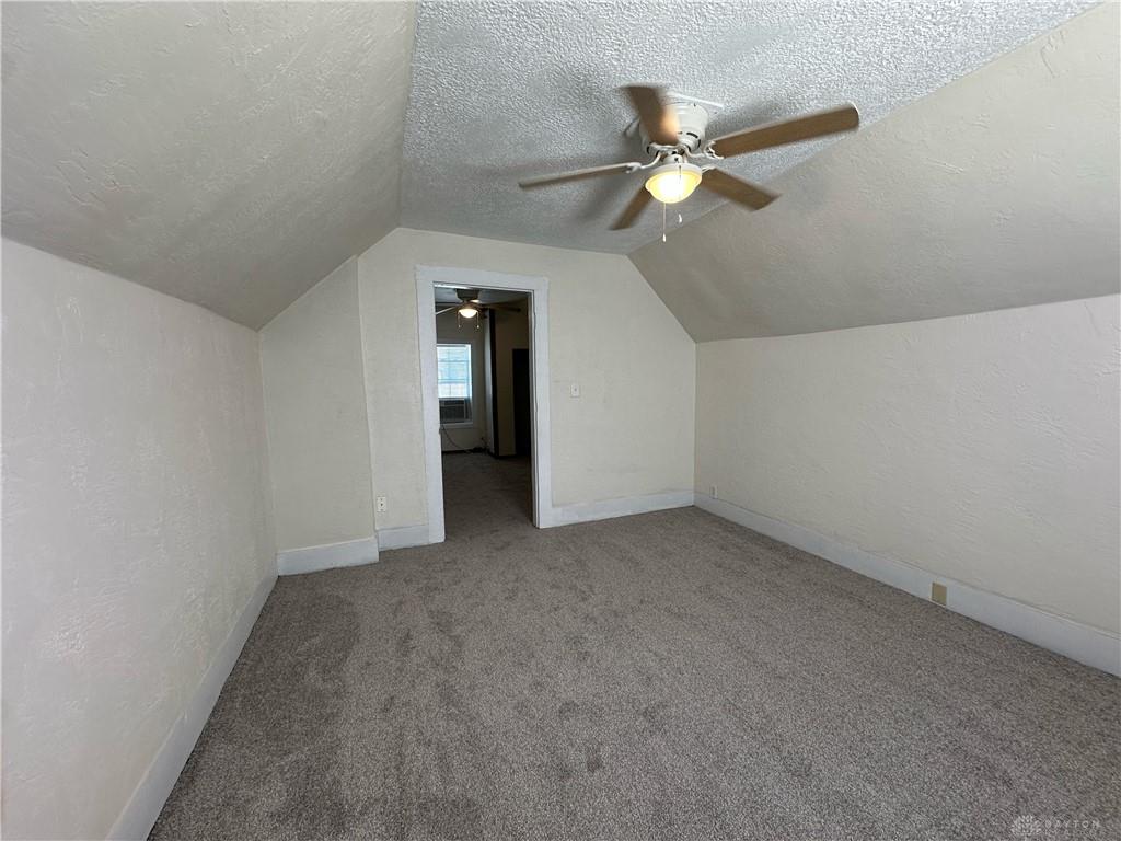 525 Sater Property Photo 14
