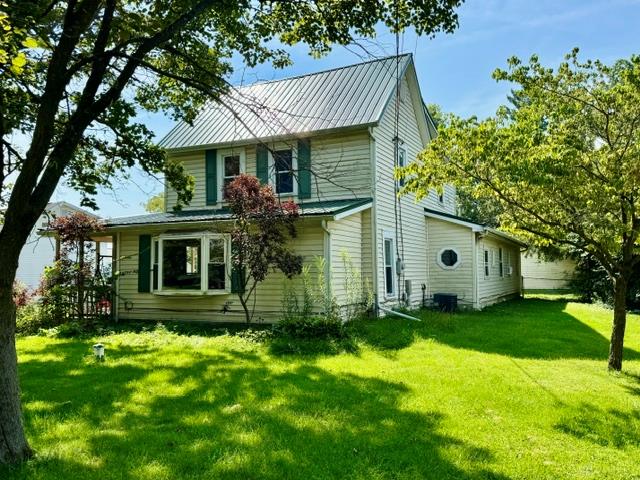 3335 E High Property Photo 2