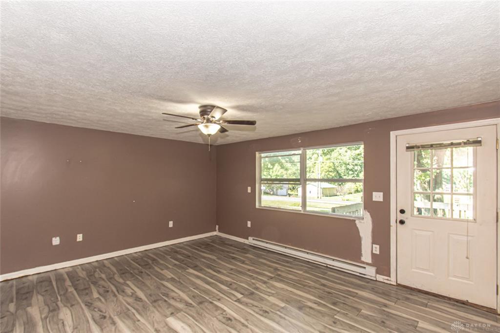 132 Valhalla Property Photo 4