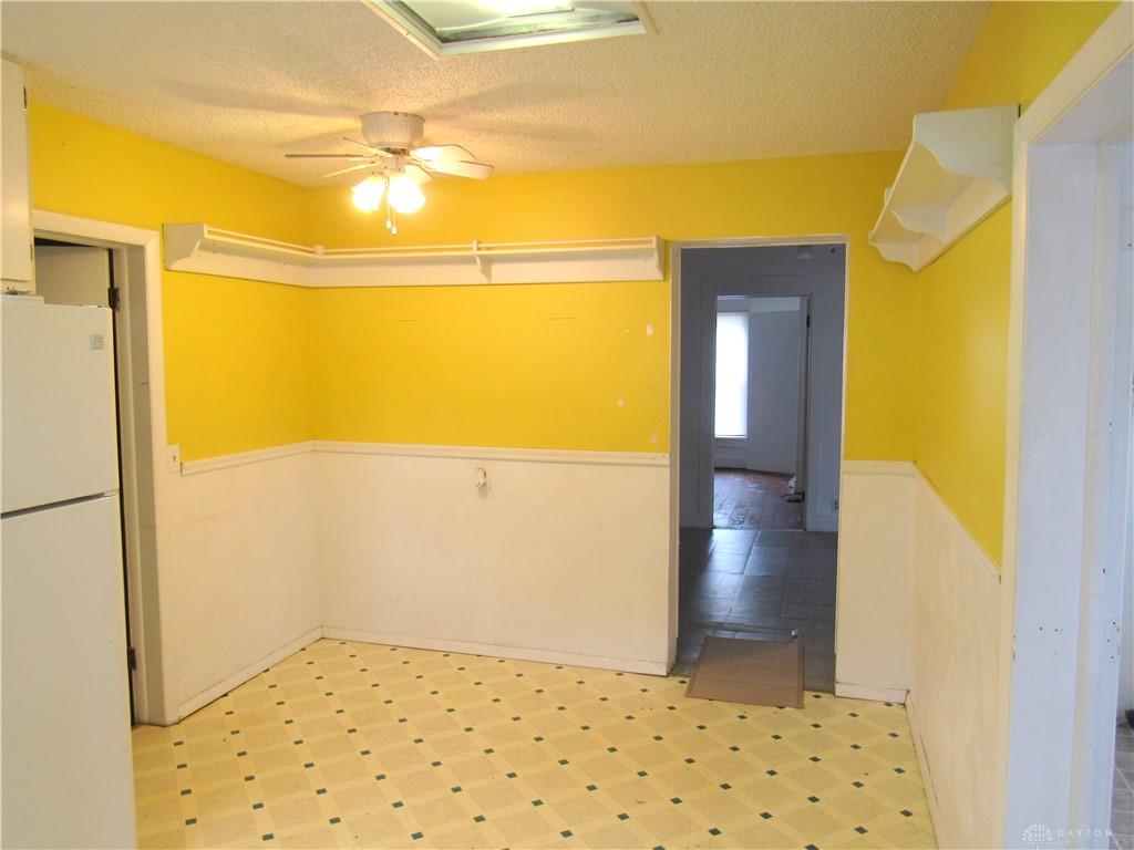 901 E Canal Property Photo 8