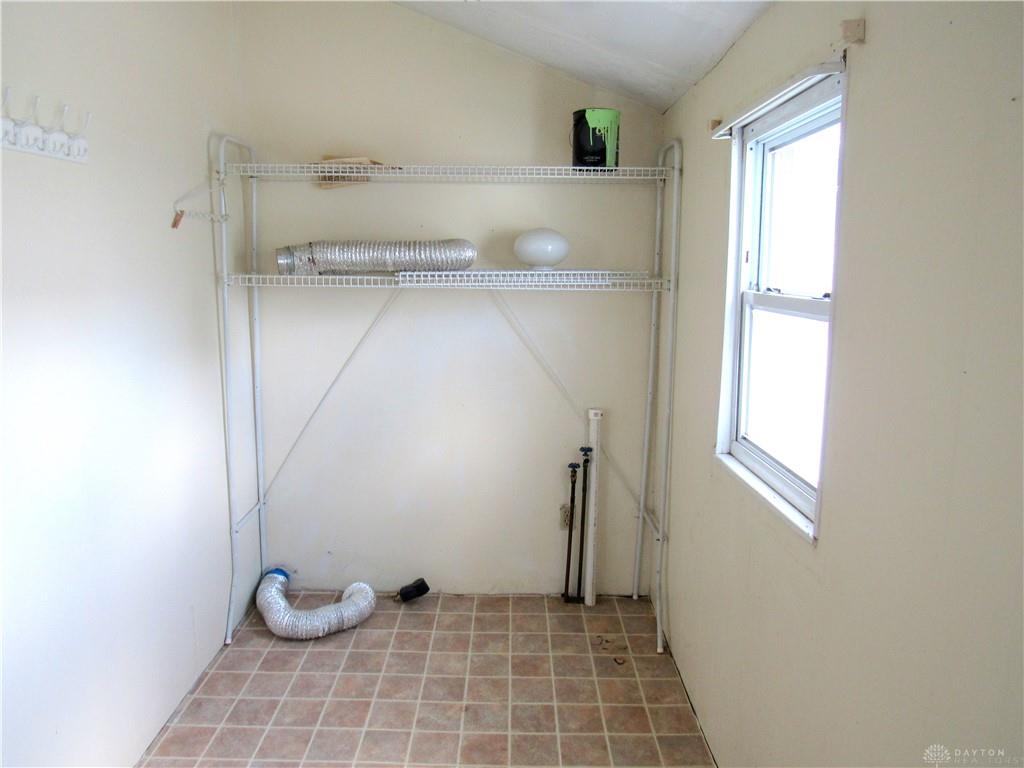 901 E Canal Property Photo 9