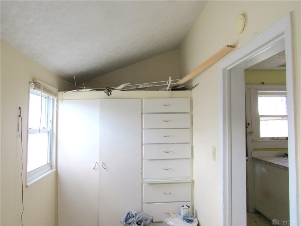 901 E Canal Property Photo 10