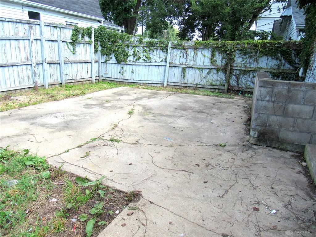 901 E Canal Property Photo 15