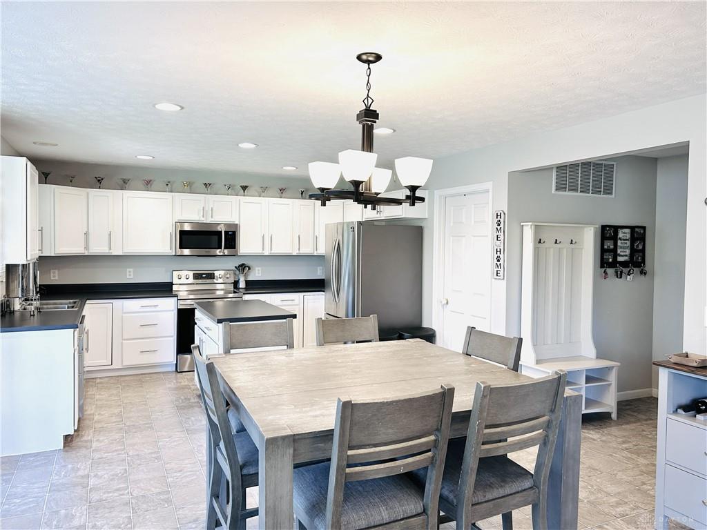 180 Haverstraw Property Photo 15
