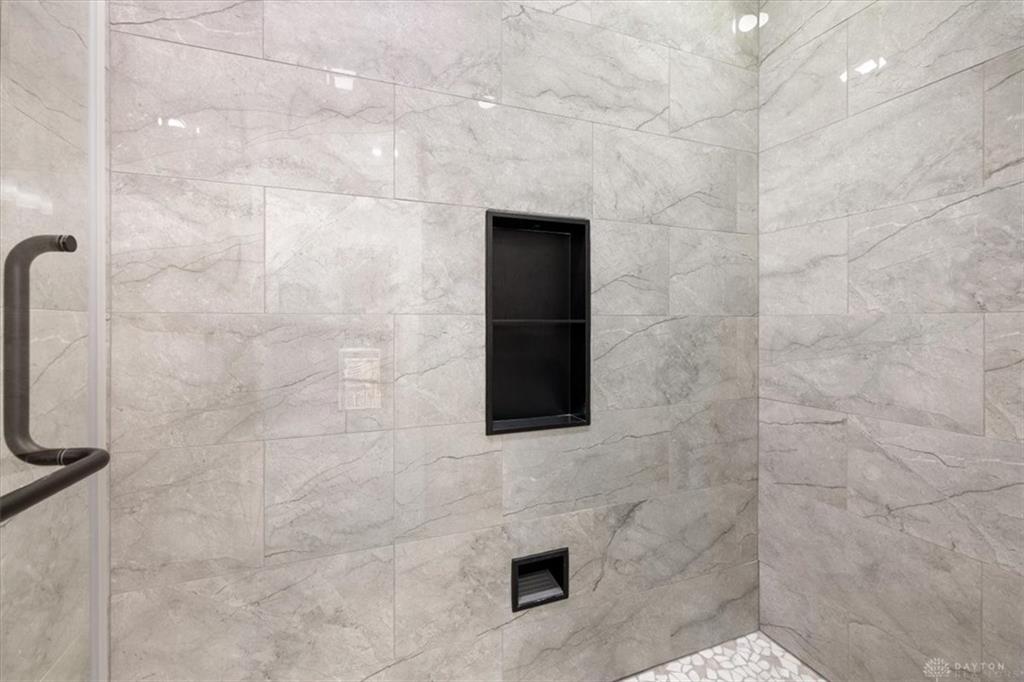 711 E Us 42 Property Photo 27