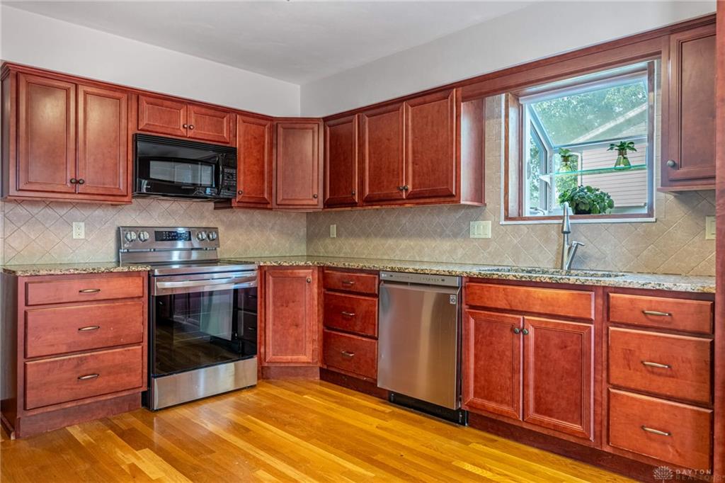 226 Bernard Property Photo 15