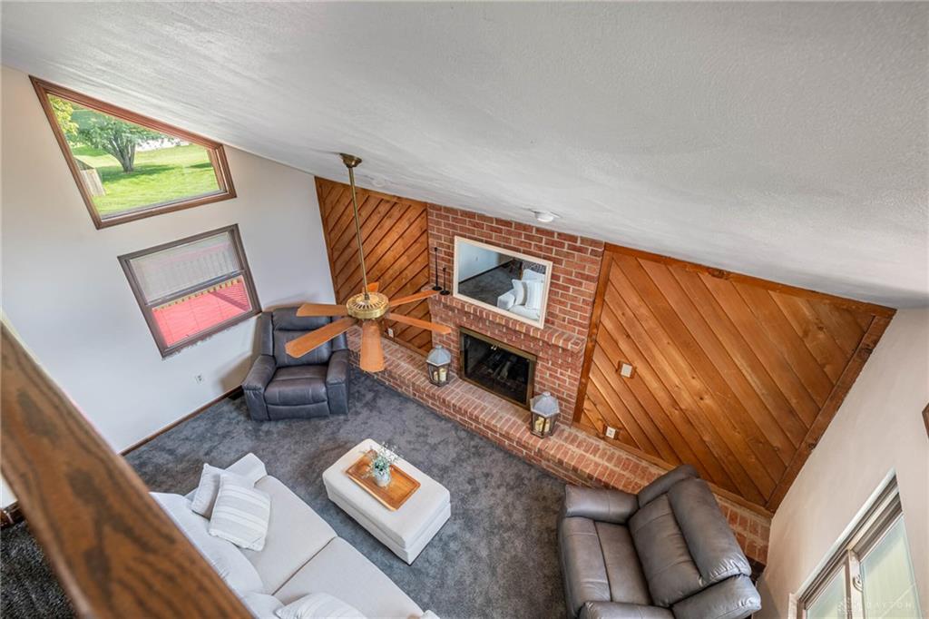 226 Bernard Property Photo 18