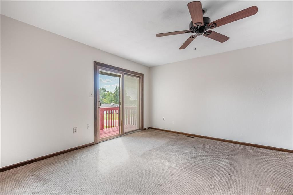 226 Bernard Property Photo 22