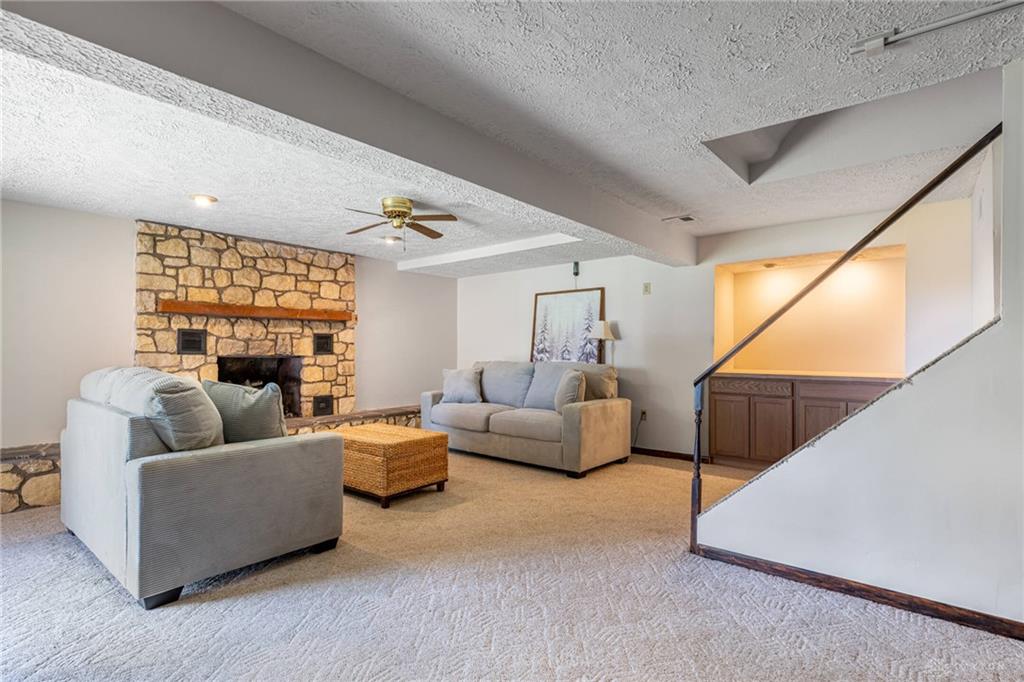 226 Bernard Property Photo 31