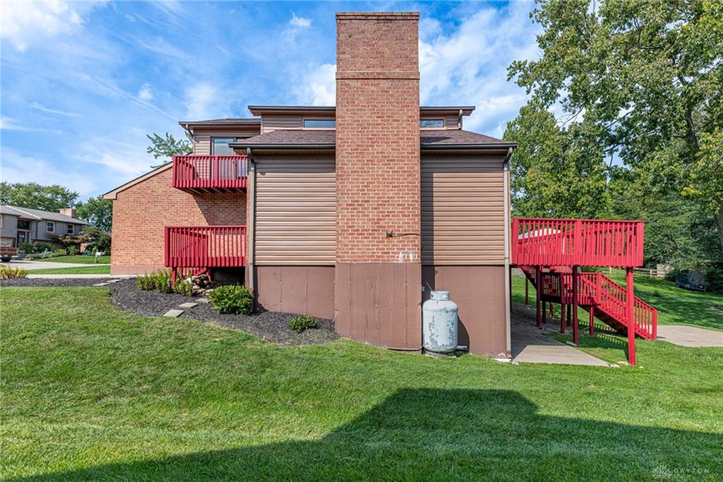 226 Bernard Property Photo 34