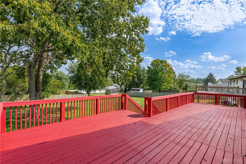 226 Bernard Property Photo 40