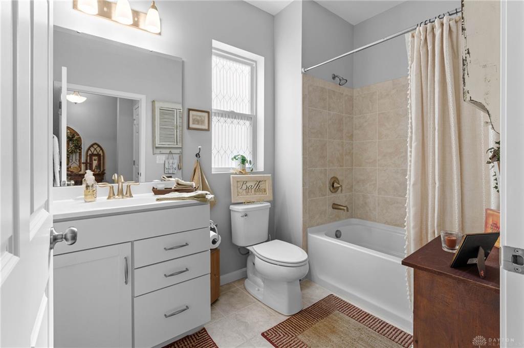 1236 Coulee Property Photo 21
