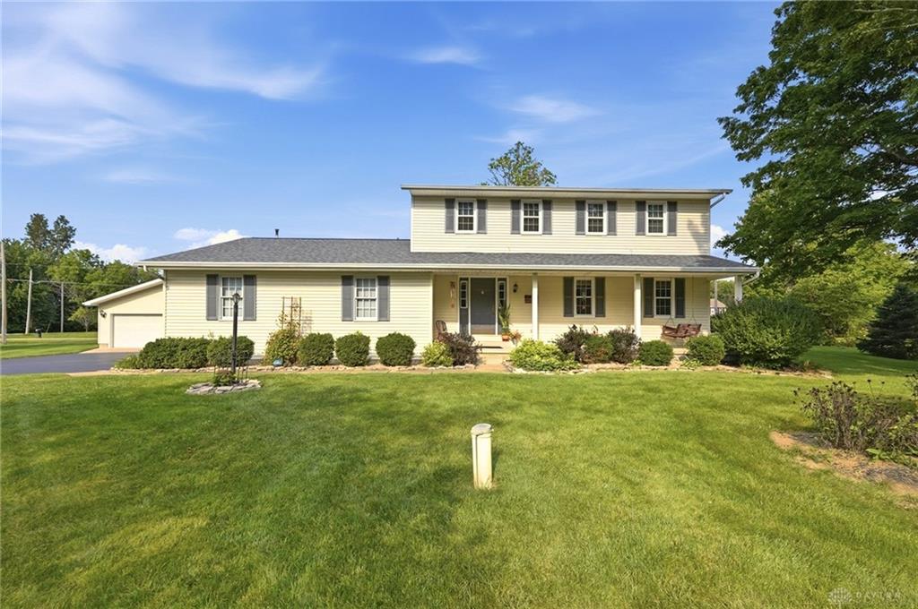 1667 Bending Tree Property Photo 1