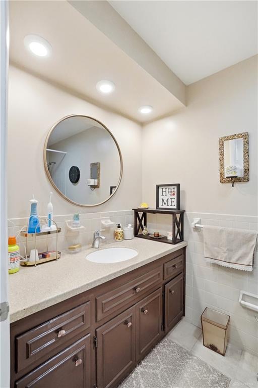 271 Edgebrook Property Photo 40