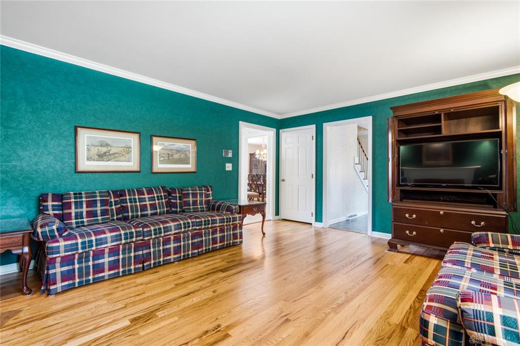 1010 Brittany Hills Property Photo 22