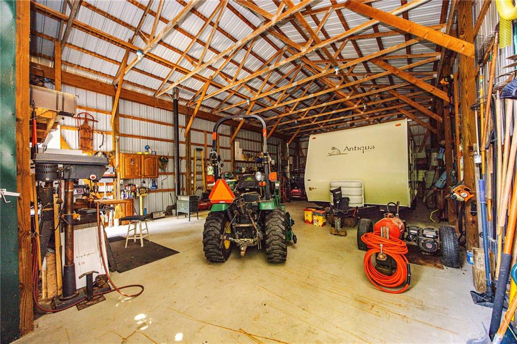 6790 Junction Property Photo 36