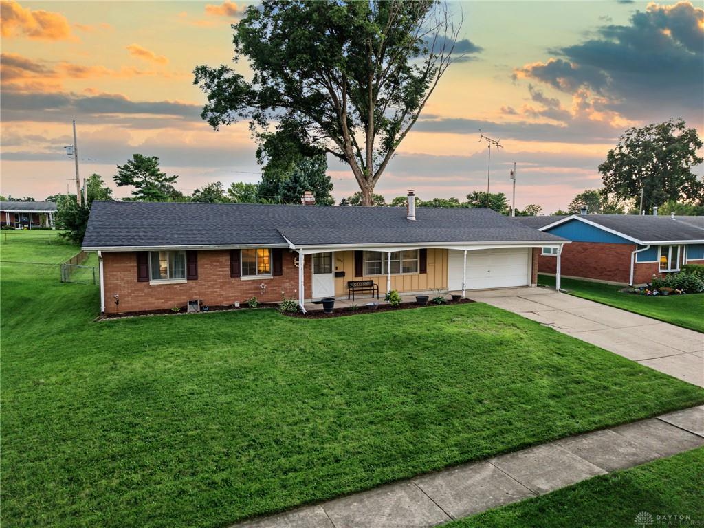 1154 Rona Parkway Property Photo 1