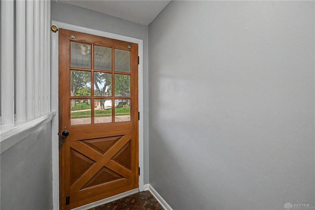 1154 Rona Parkway Property Photo 8