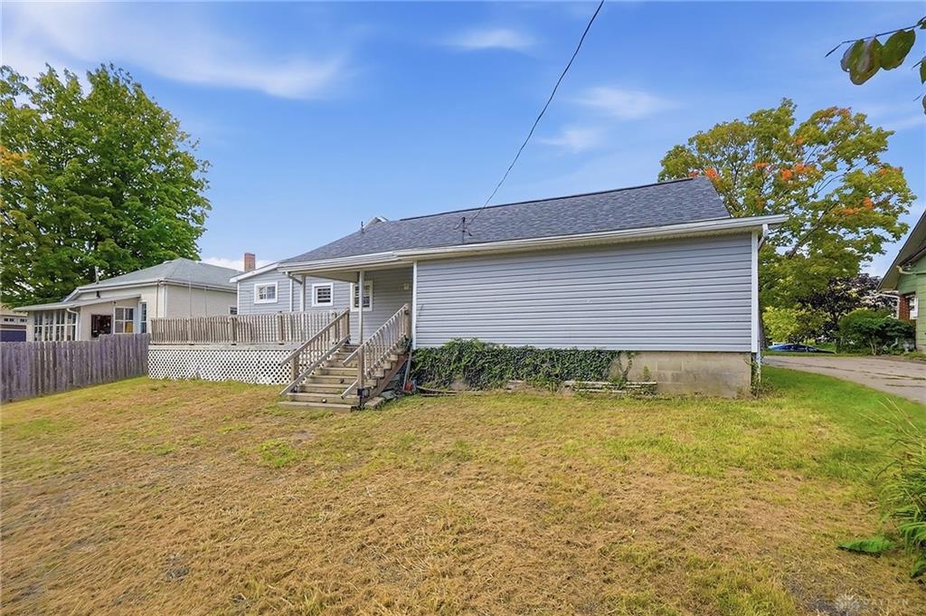 261 E Main Property Photo 29