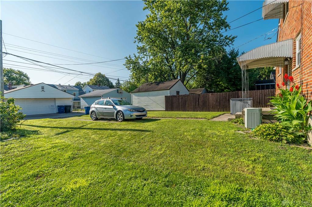 2728 Whittier Property Photo 27