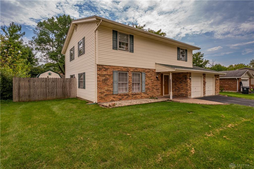 4012 Quail Bush Property Photo 33